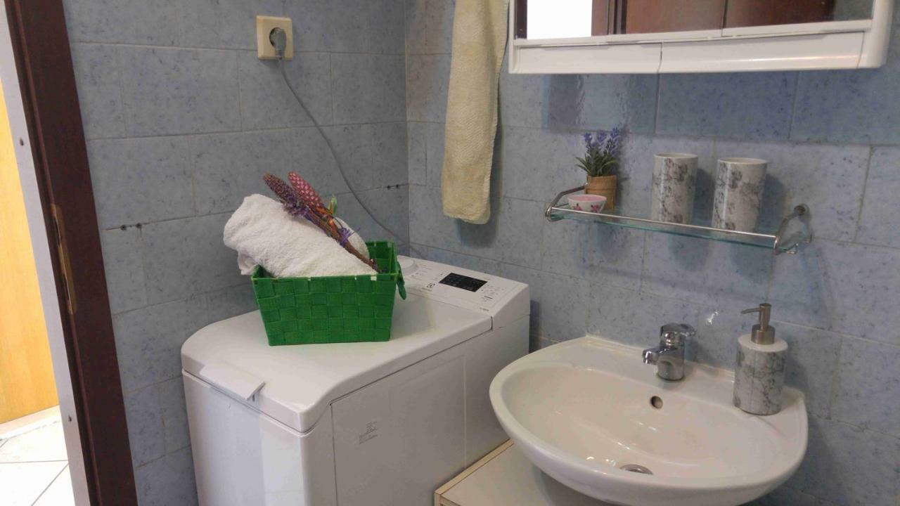 Vera Apartment 1 Rogoznica  Kültér fotó