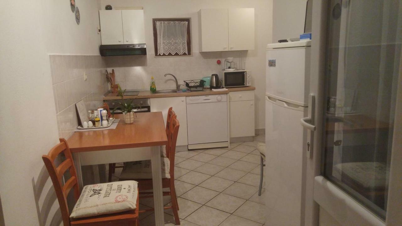 Vera Apartment 1 Rogoznica  Kültér fotó
