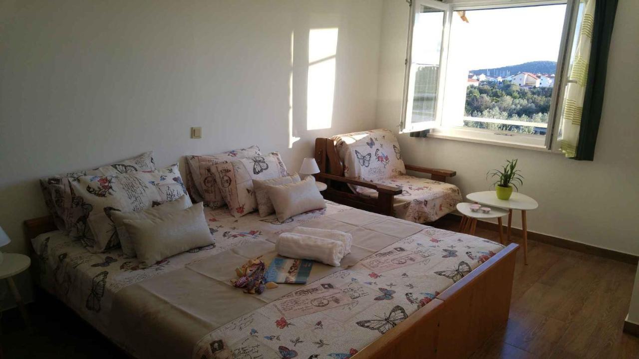 Vera Apartment 1 Rogoznica  Szoba fotó