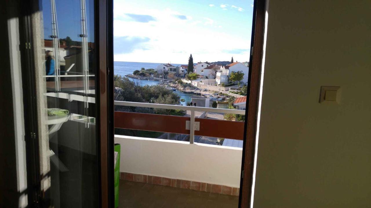 Vera Apartment 1 Rogoznica  Szoba fotó